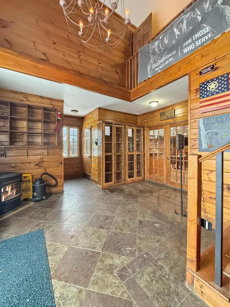 2772 N Main Street Pittsburg NH 03592