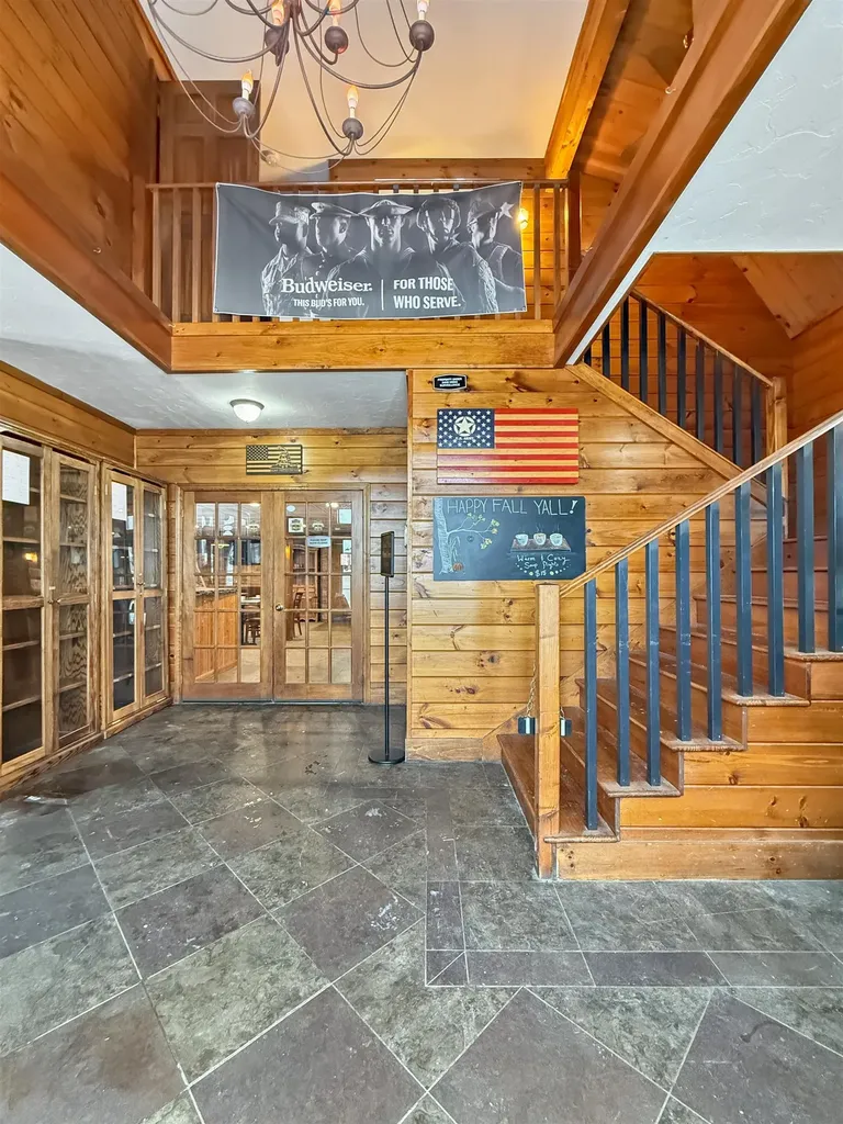 2772 N Main Street Pittsburg NH 03592