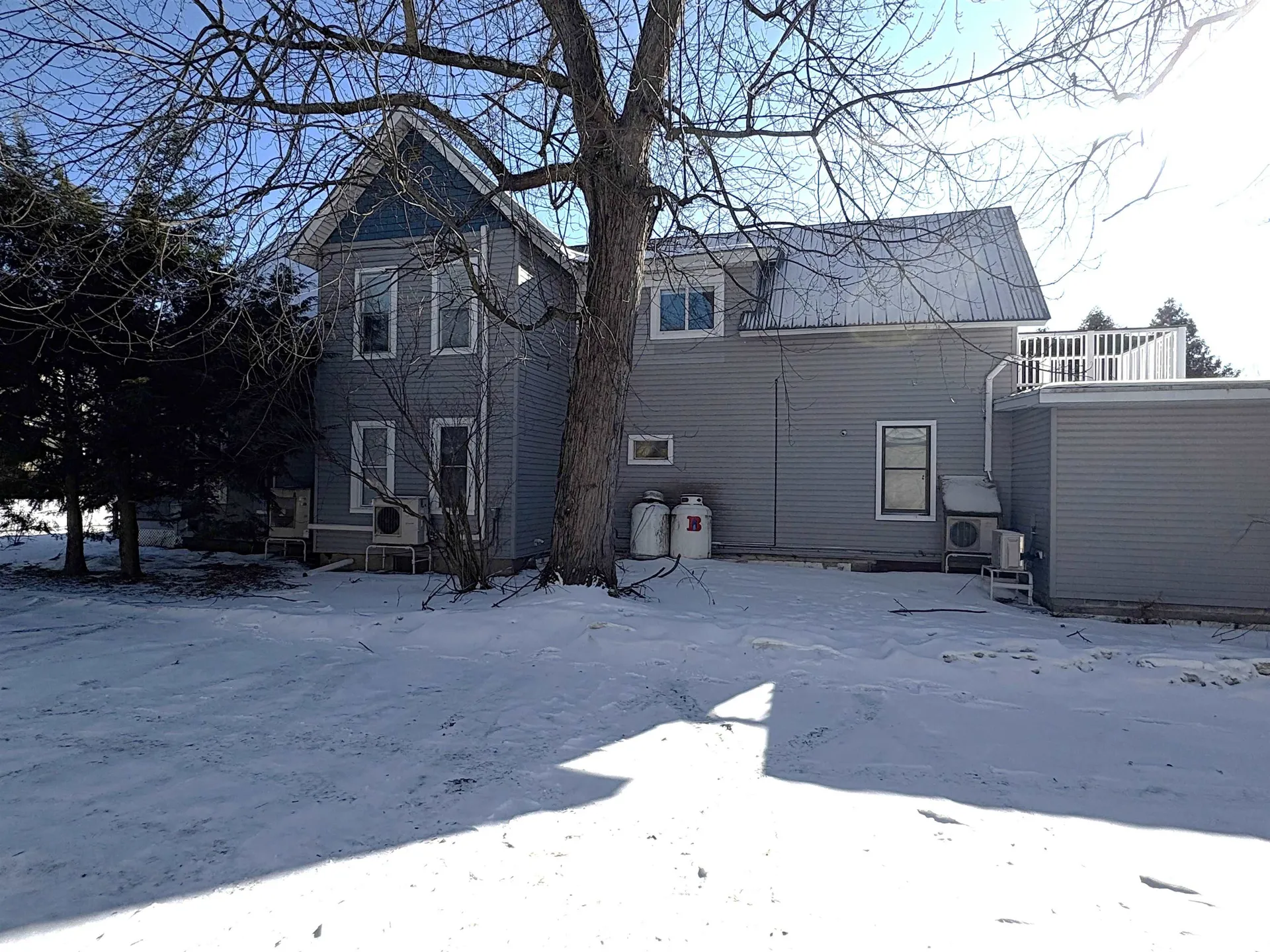 143 South Main Street Waterbury VT 05676-1565