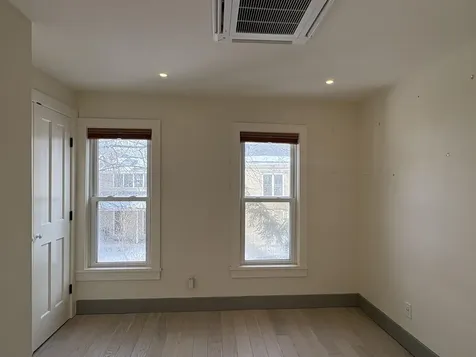 143 South Main Street Waterbury VT 05676-1565