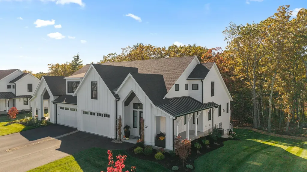 4 Arbor Road Windham NH 03087
