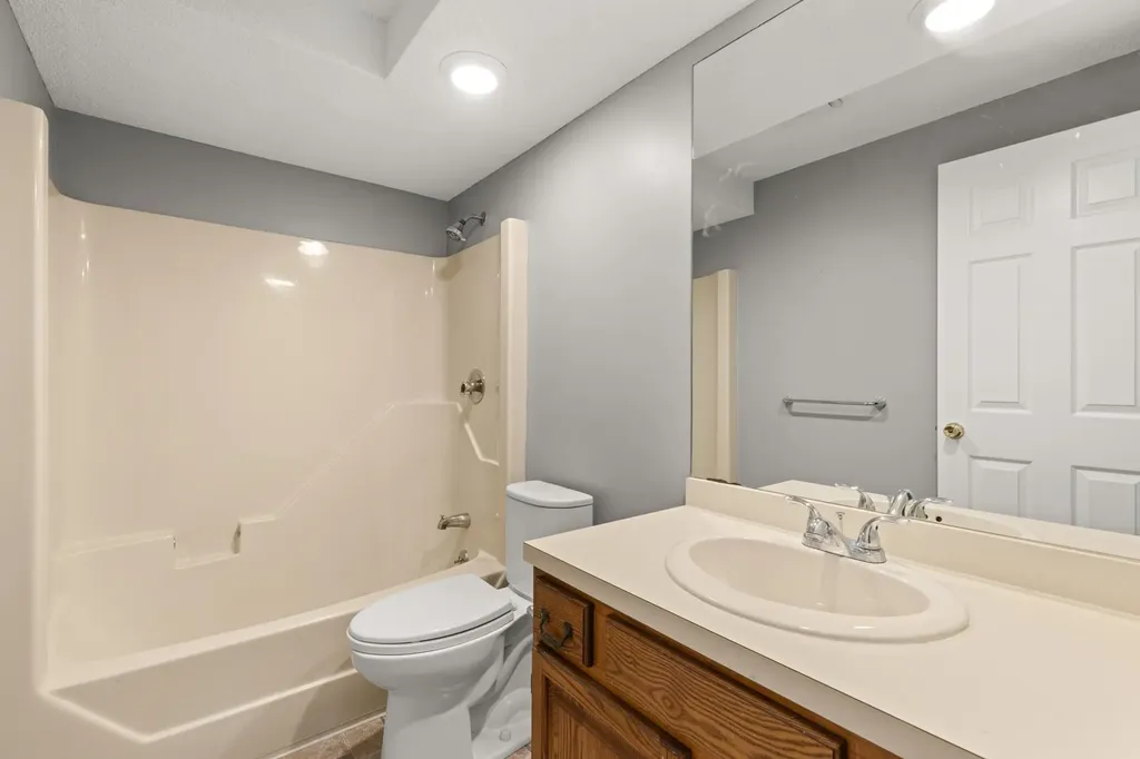 50 Brookside Drive Exeter NH 03833