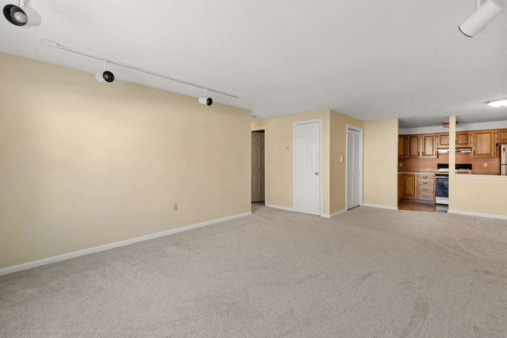 50 Brookside Drive Exeter NH 03833