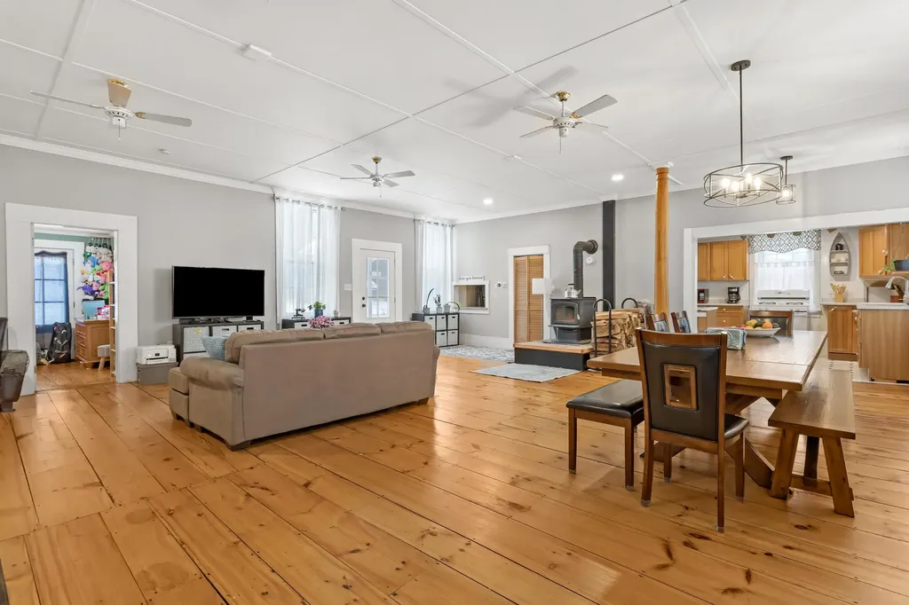 2 Depot Road Chichester NH 03258