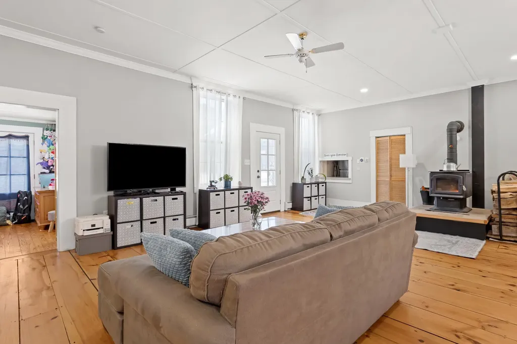 2 Depot Road Chichester NH 03258