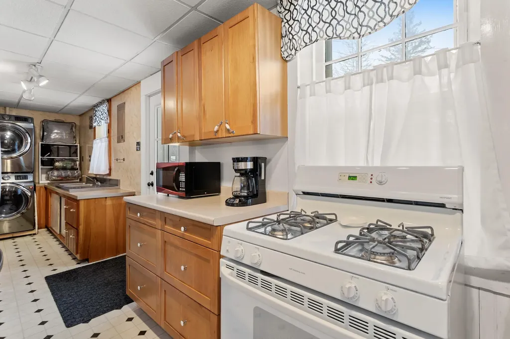 2 Depot Road Chichester NH 03258