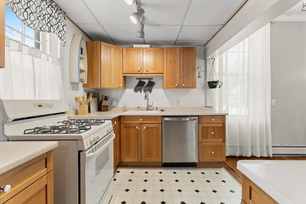 2 Depot Road Chichester NH 03258