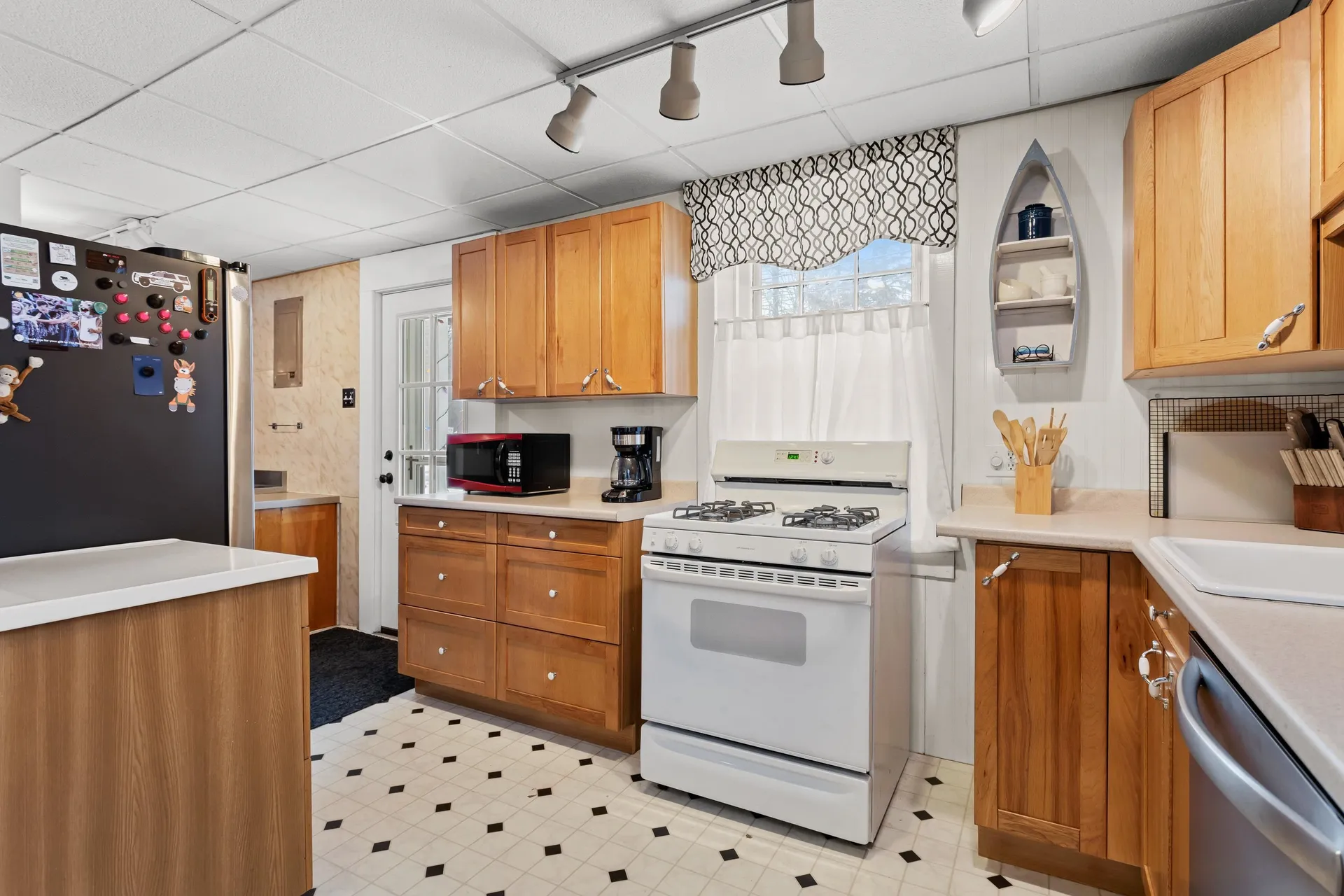 2 Depot Road Chichester NH 03258