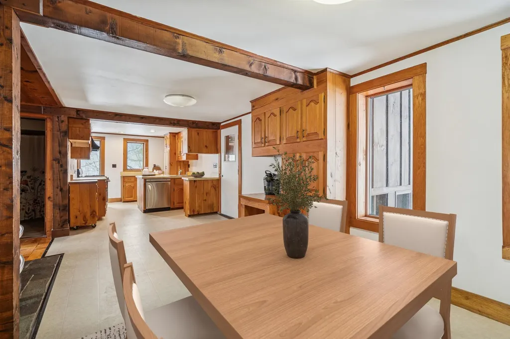 2504 Vt Route 12 Barnard VT 05045