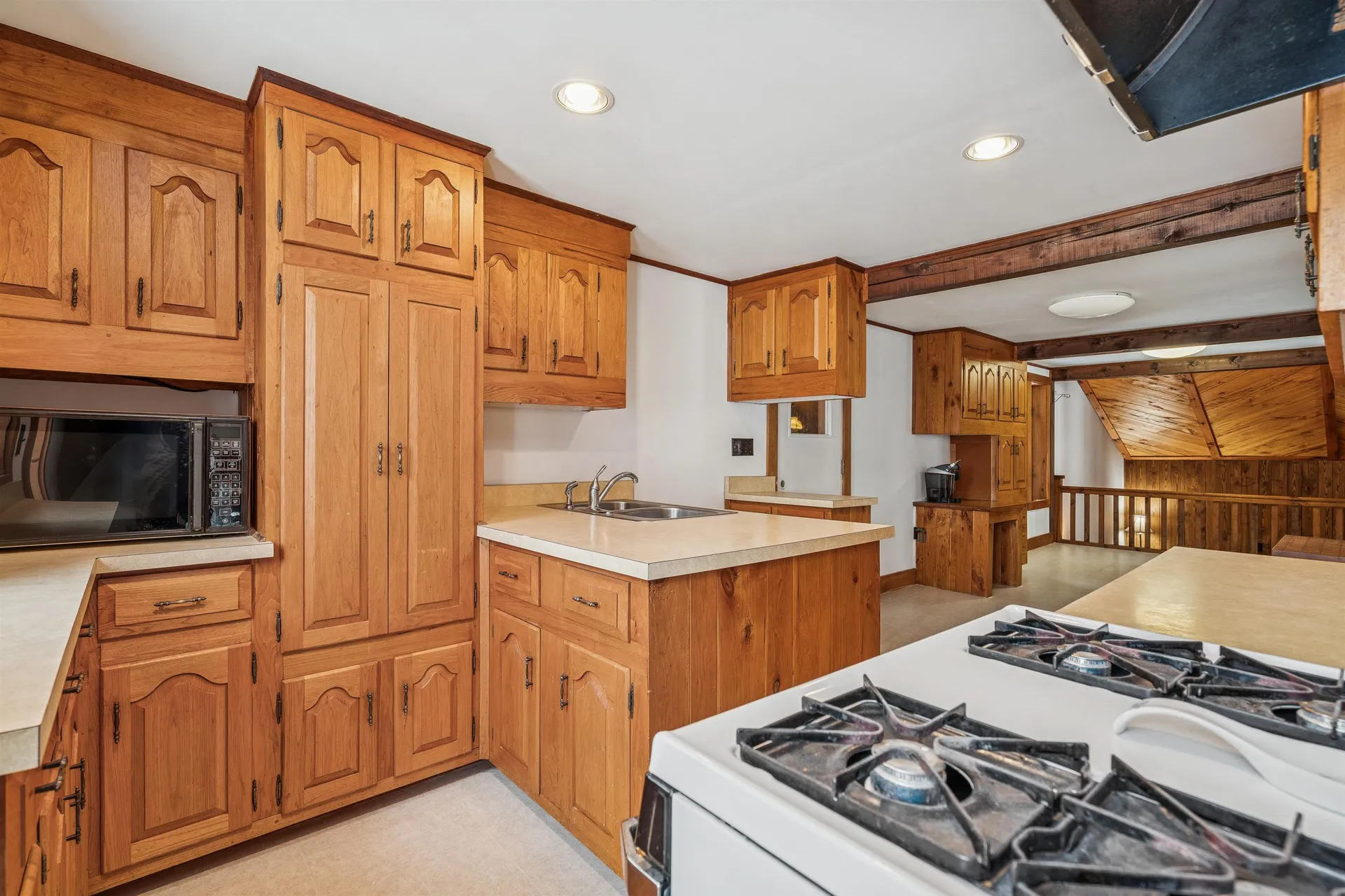 2504 Vt Route 12 Barnard VT 05045