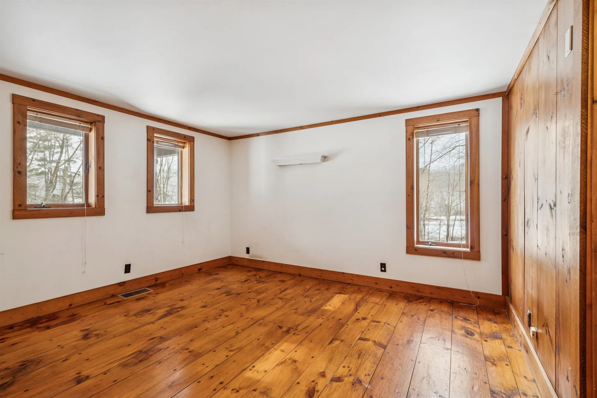 2504 Vt Route 12 Barnard VT 05045