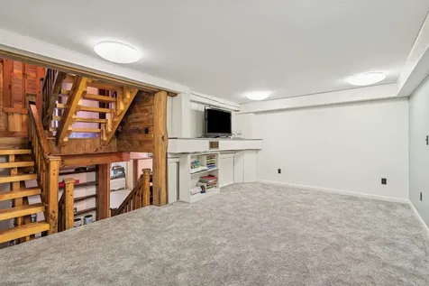 2504 Vt Route 12 Barnard VT 05045