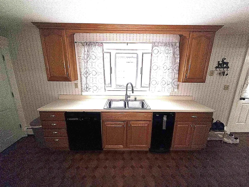 25 Pleasant Street Farmington NH 03835