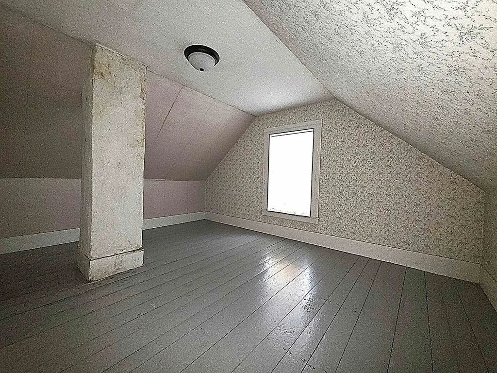 25 Pleasant Street Farmington NH 03835