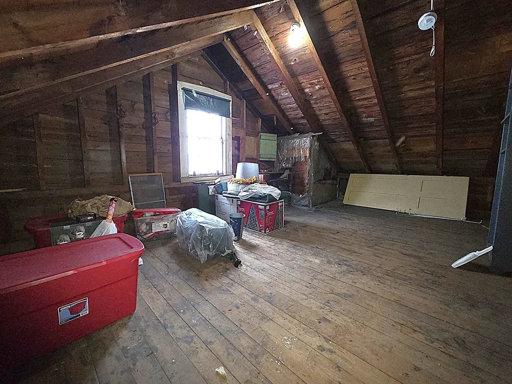 25 Pleasant Street Farmington NH 03835