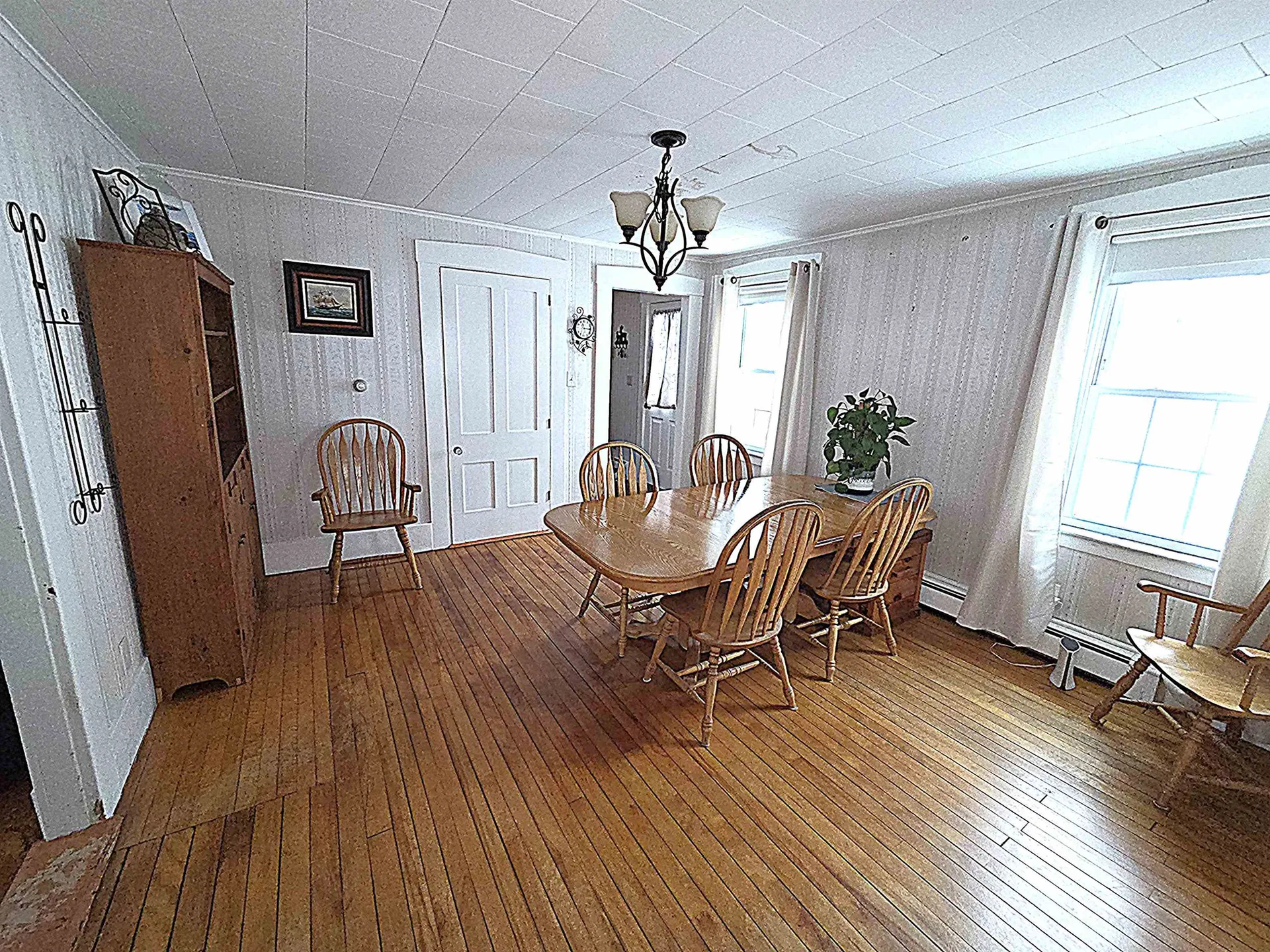 25 Pleasant Street Farmington NH 03835