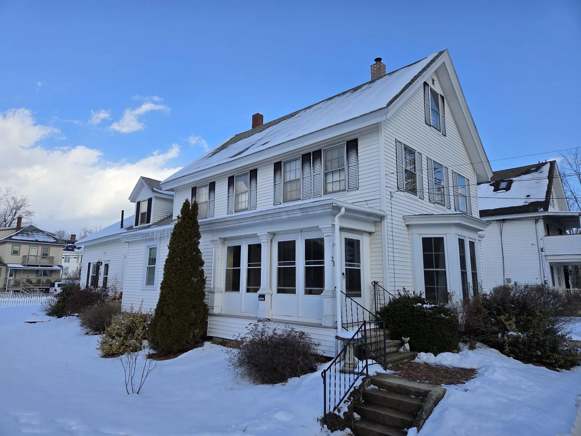 25 Pleasant Street Farmington NH 03835