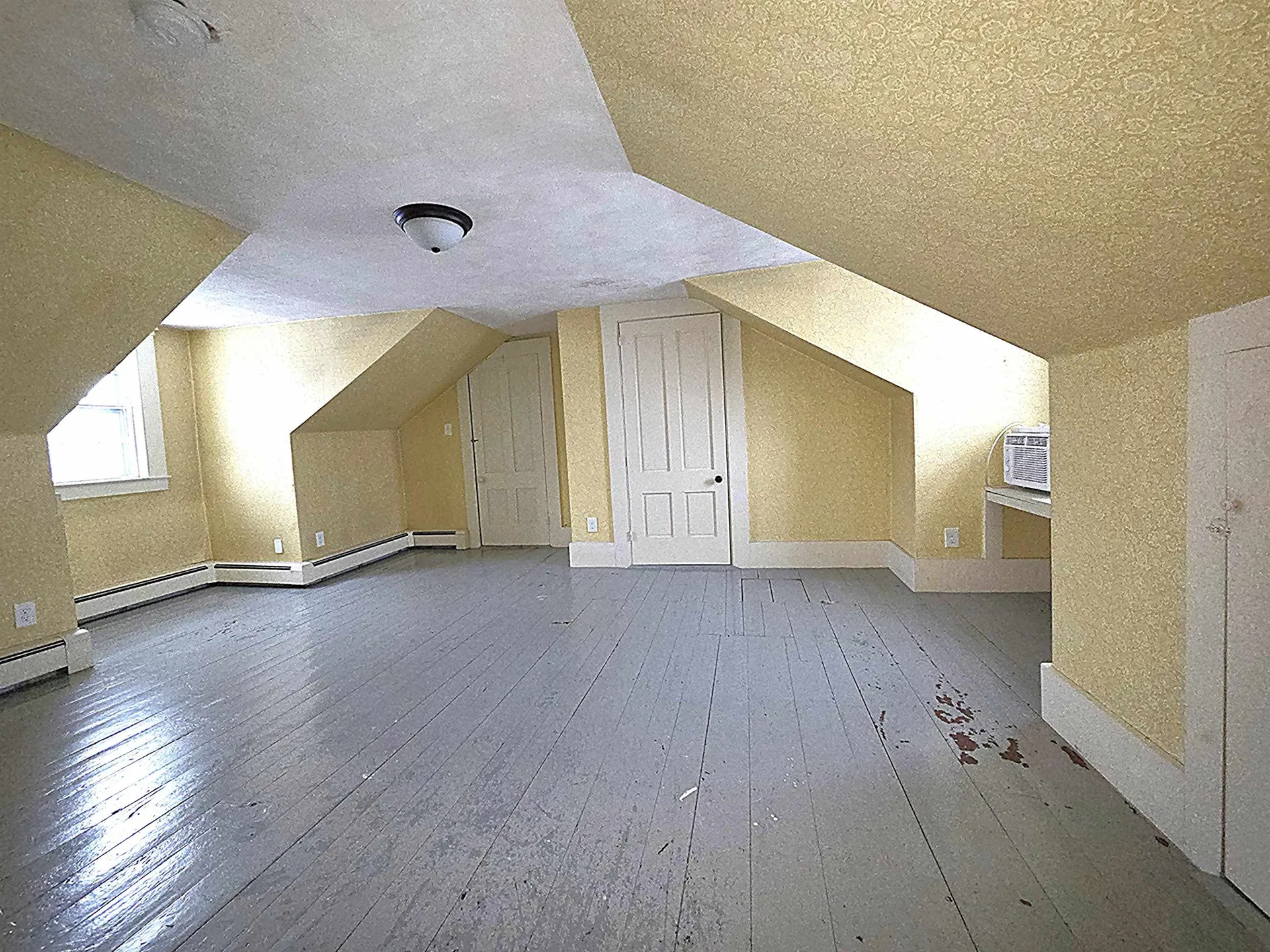 25 Pleasant Street Farmington NH 03835