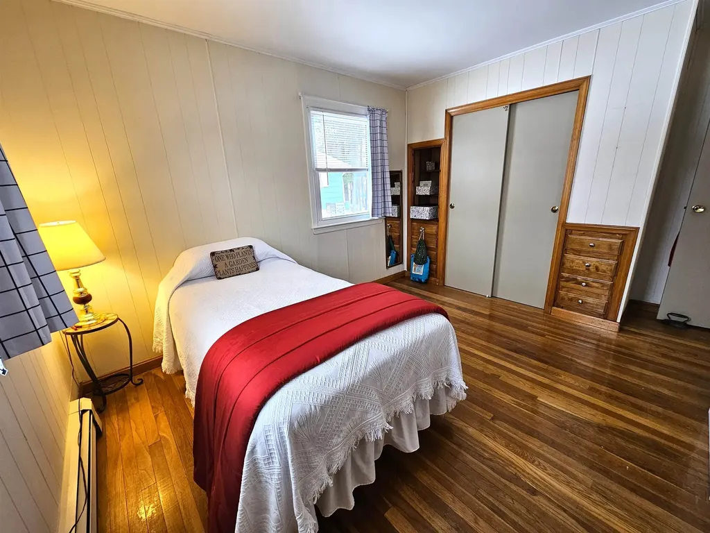 92 Pine Street Newport City VT 05855