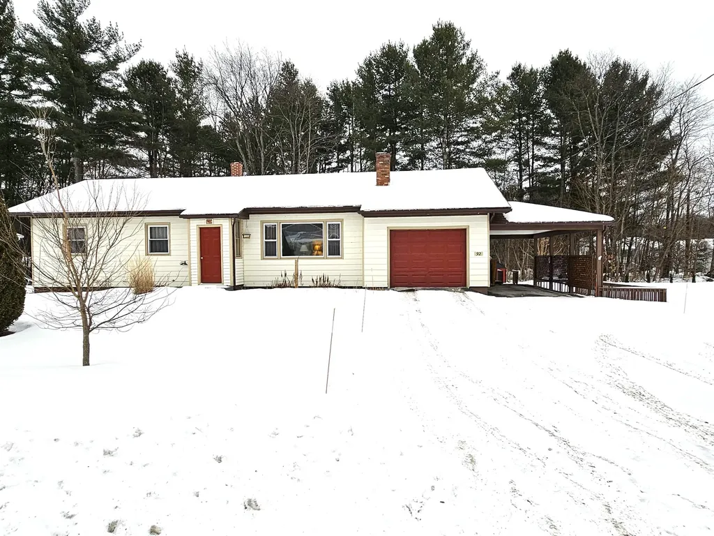 92 Pine Street Newport City VT 05855