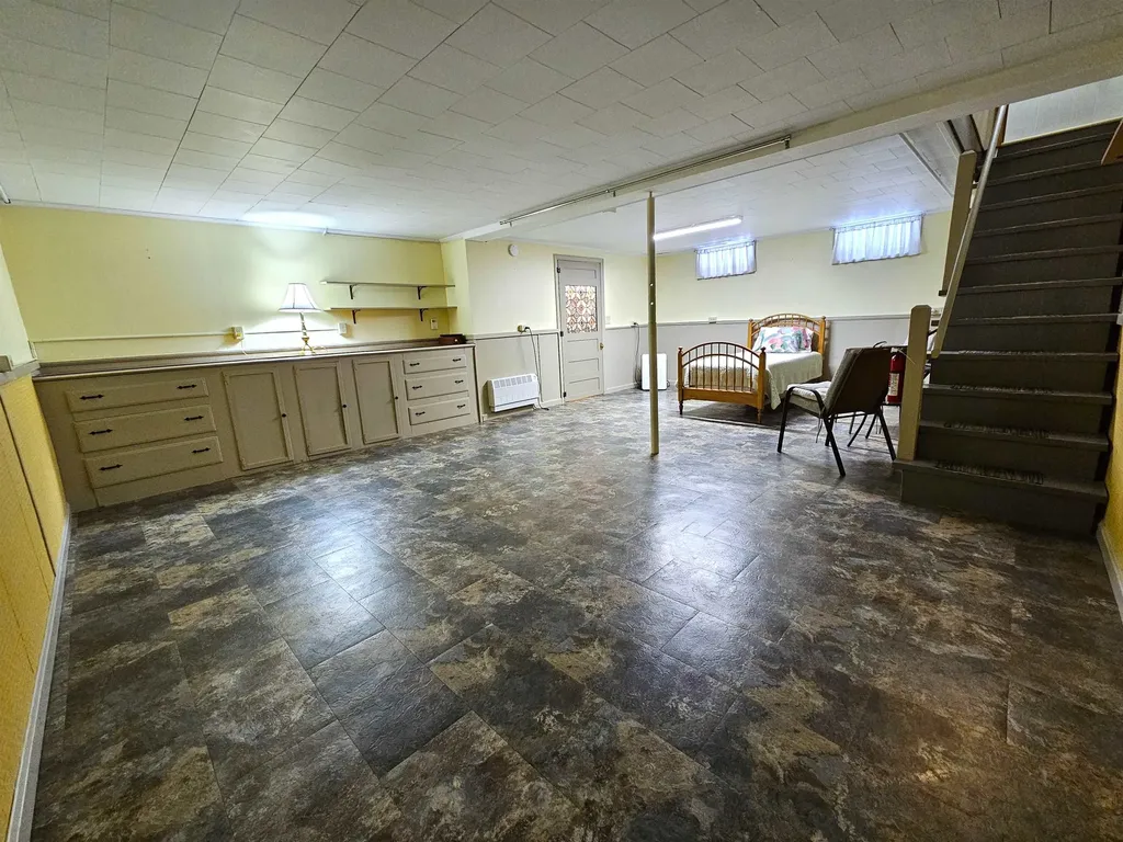 92 Pine Street Newport City VT 05855