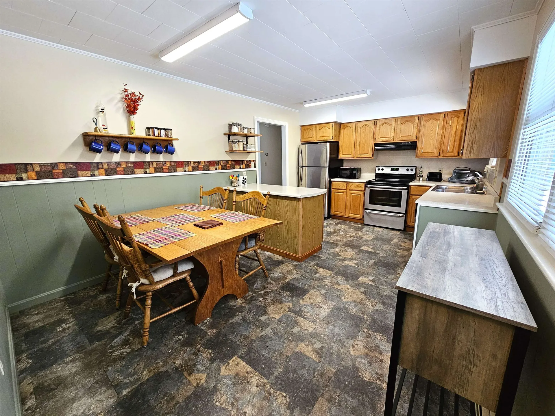 92 Pine Street Newport City VT 05855