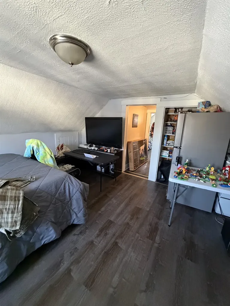 20 Baker Street Dover NH 03820