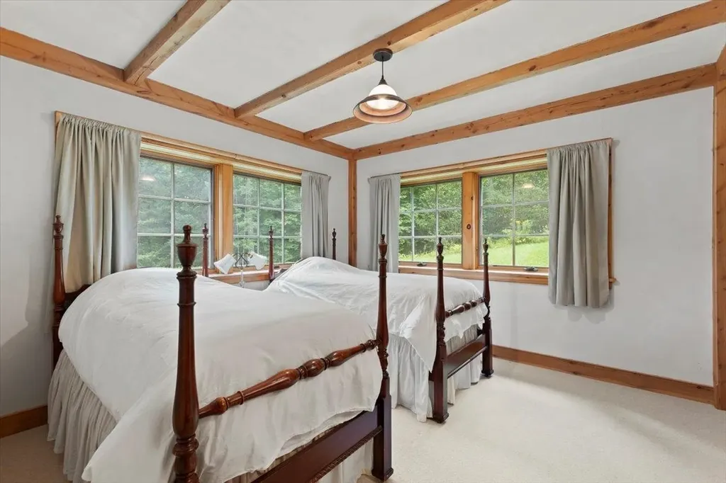 36 Moses Pond Road Weston VT 05161