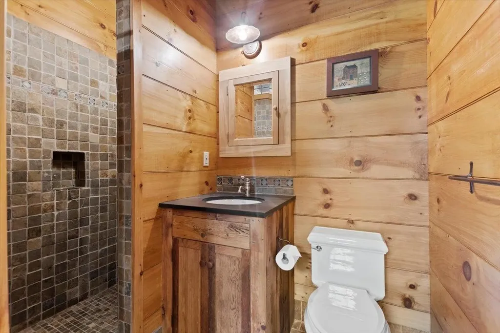 36 Moses Pond Road Weston VT 05161