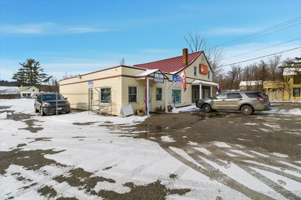 226-228 Northside Drive Bennington VT 05201