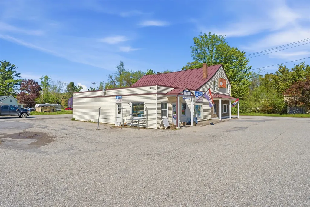226-228 Northside Drive Bennington VT 05201