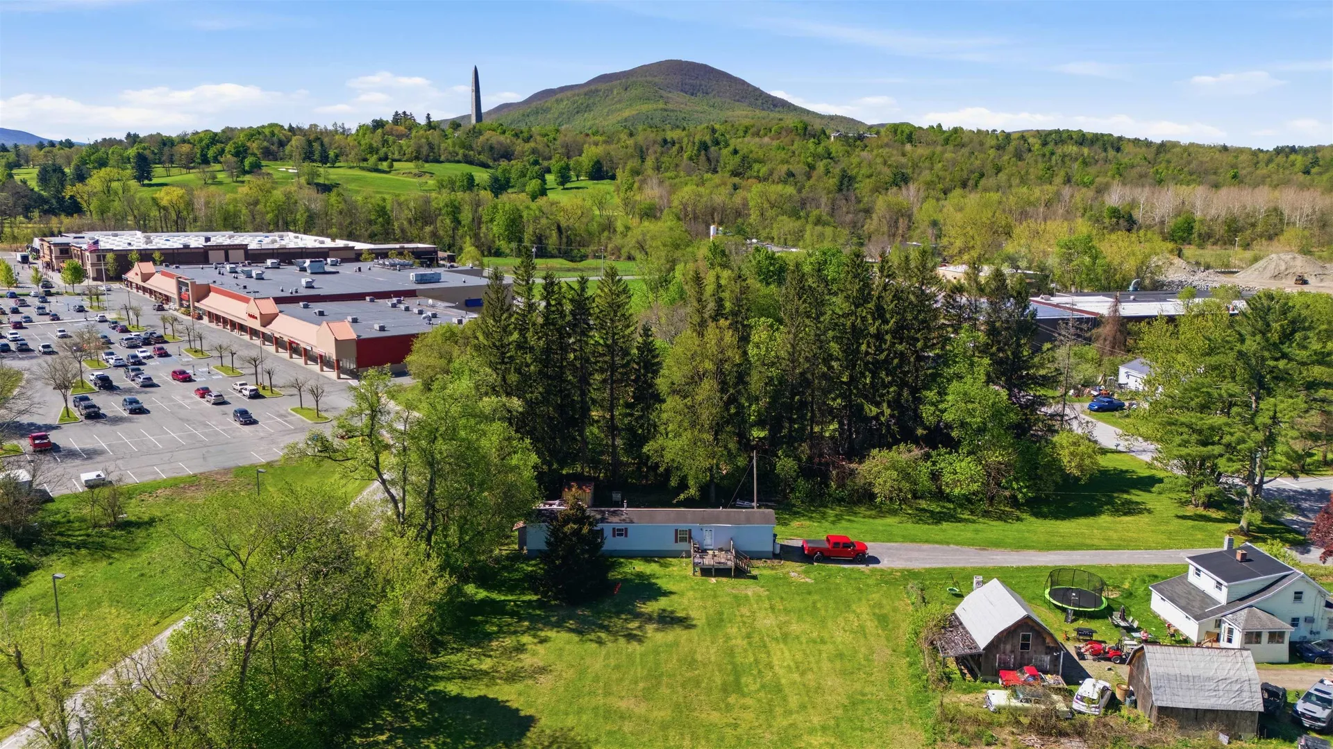 226-228 Northside Drive Bennington VT 05201