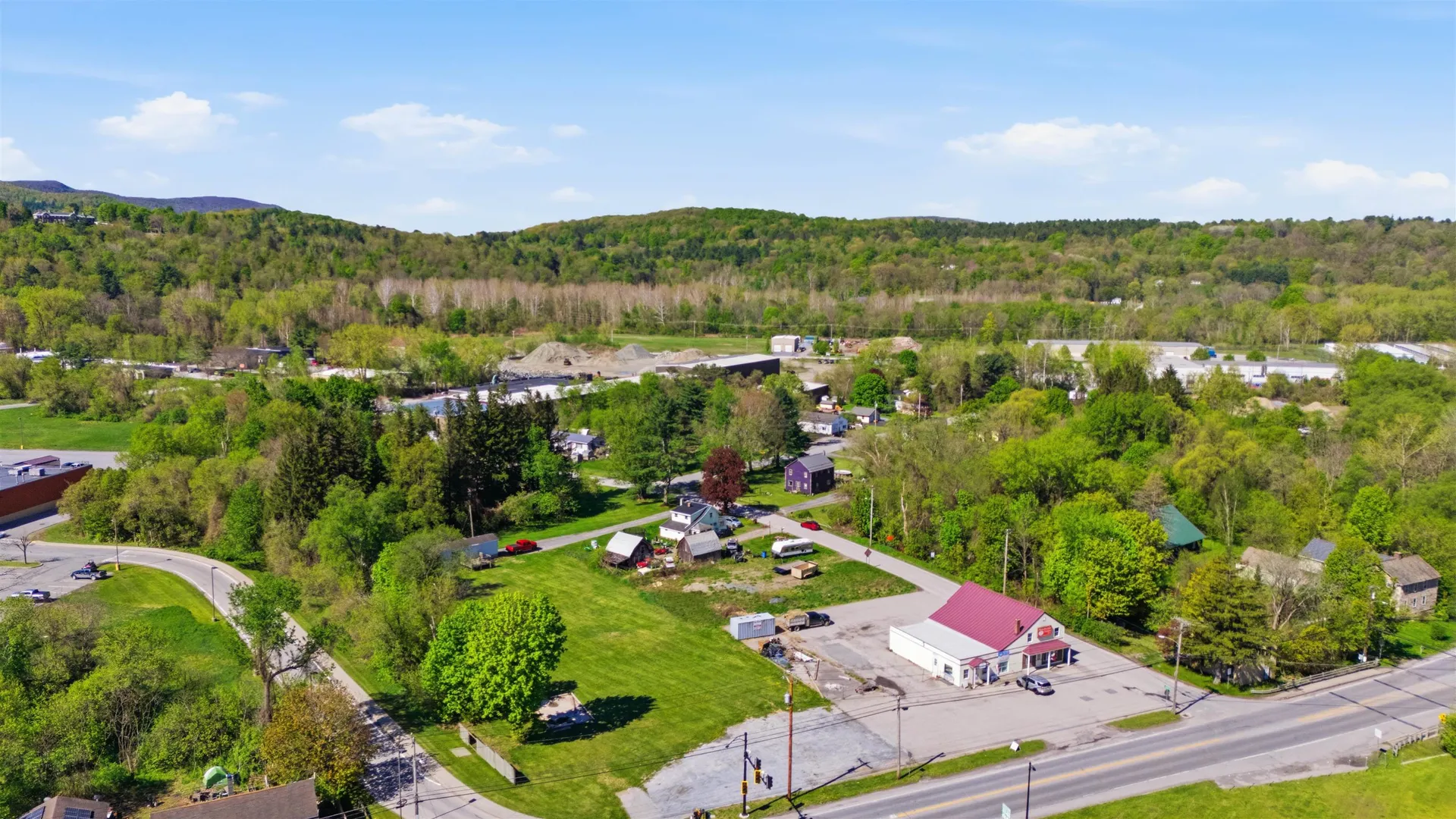 226-228 Northside Drive Bennington VT 05201