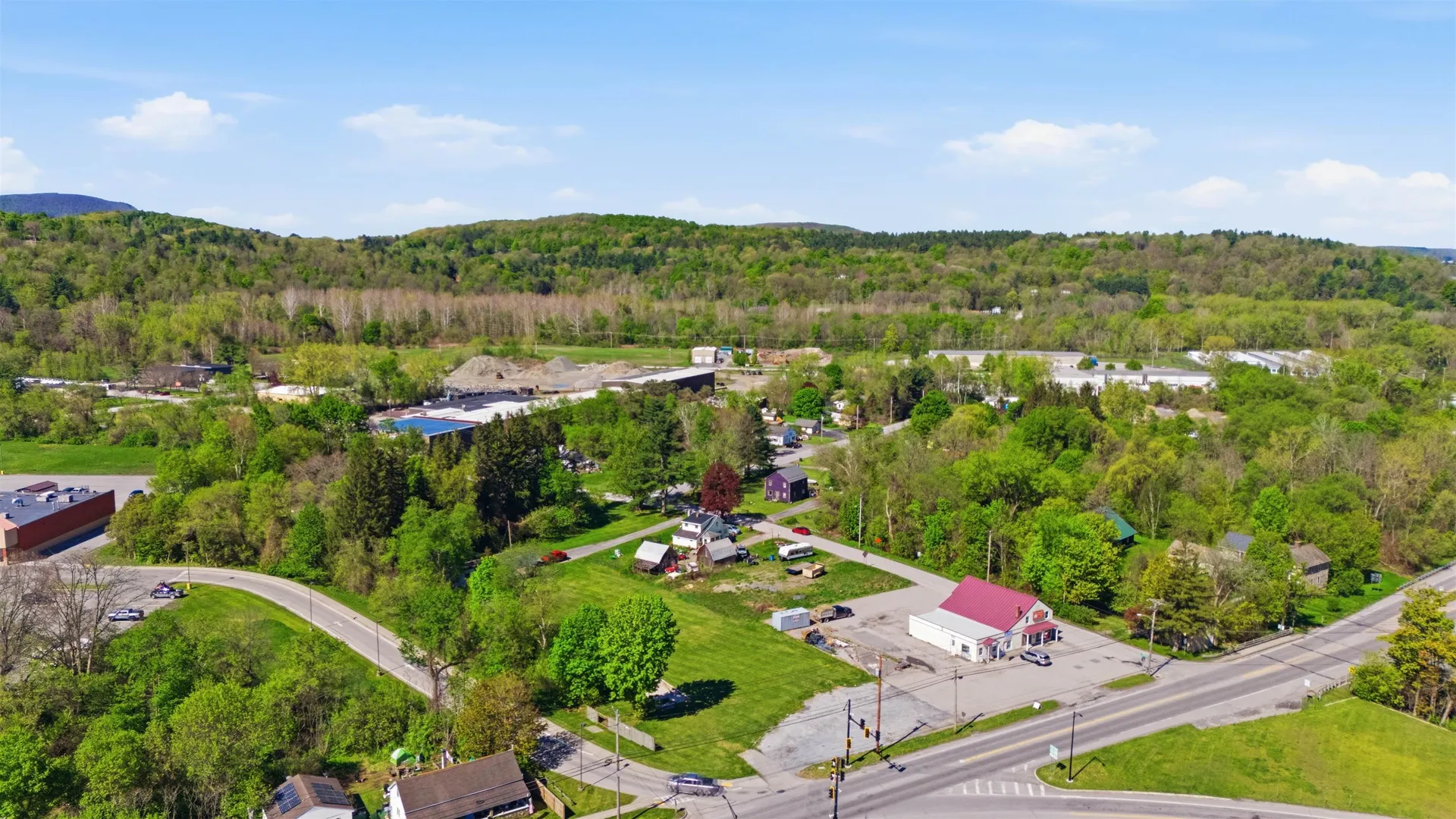 226-228 Northside Drive Bennington VT 05201