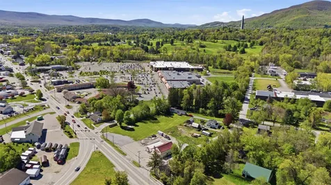 226-228 Northside Drive Bennington VT 05201