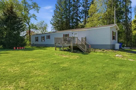 226-228 Northside Drive Bennington VT 05201