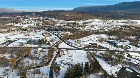 226-228 Northside Drive Bennington VT 05201