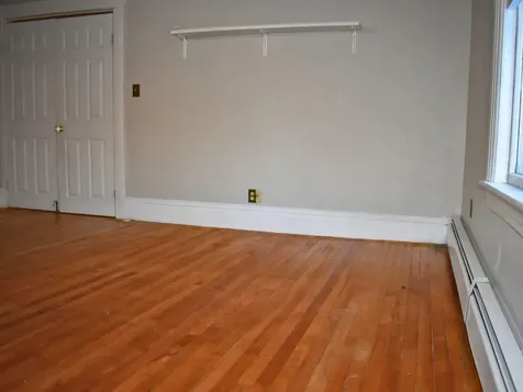 96 E. Broadway Derry NH 03038