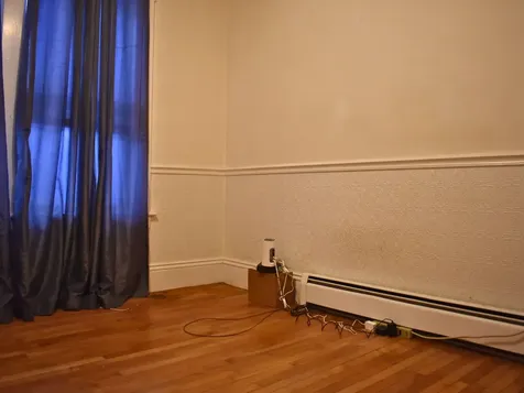 96 E. Broadway Derry NH 03038