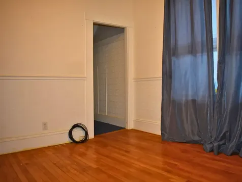 96 E. Broadway Derry NH 03038