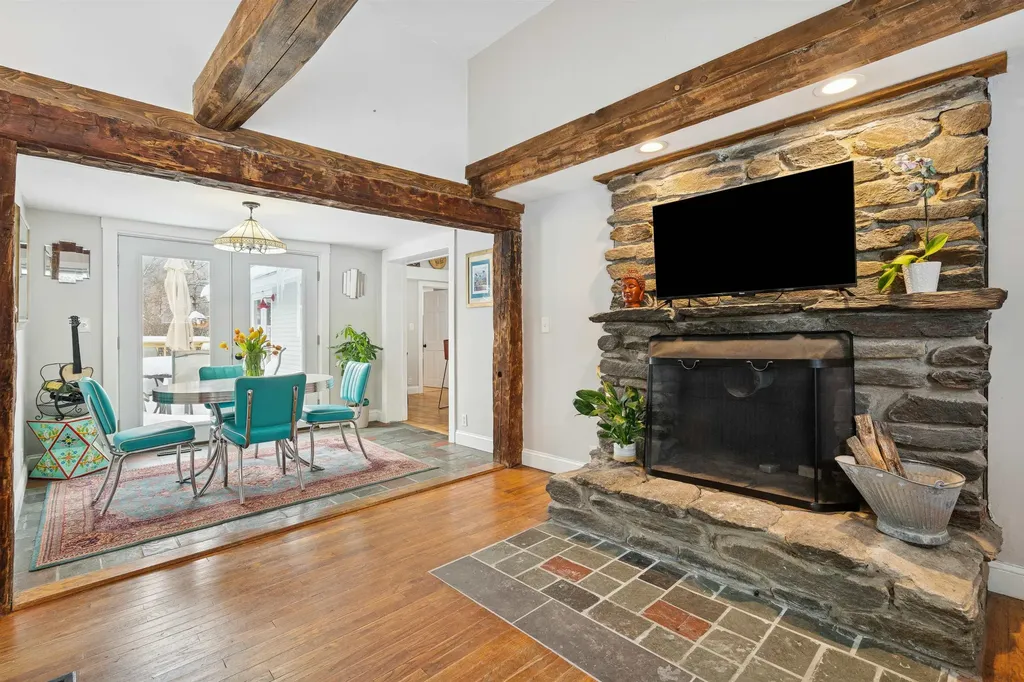 31 Lakota Road Barnard VT 05031