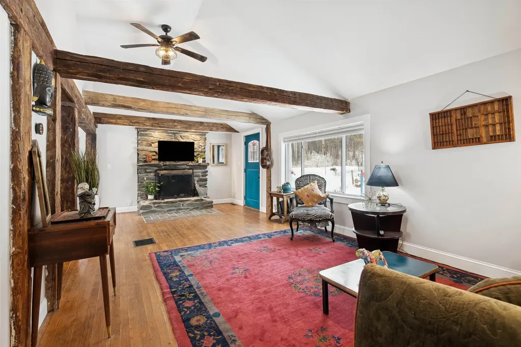 31 Lakota Road Barnard VT 05031