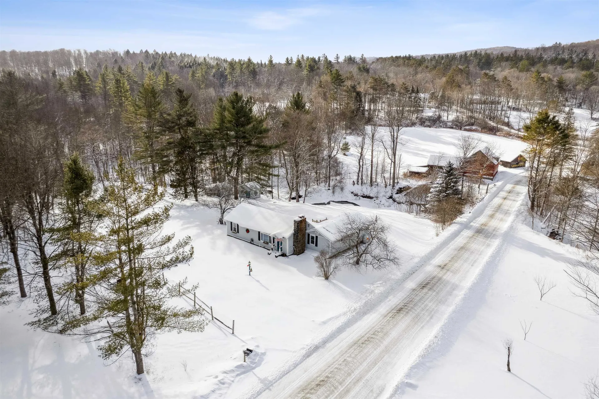 31 Lakota Road Barnard VT 05031