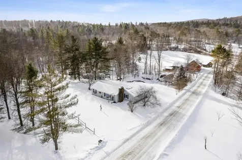 31 Lakota Road Barnard VT 05031