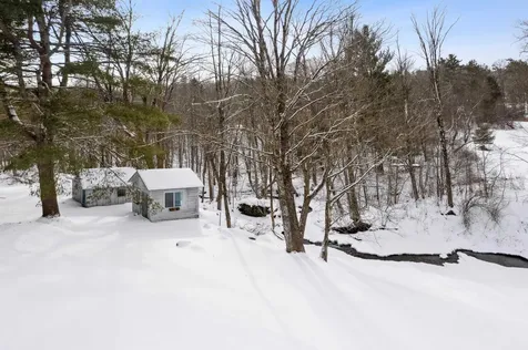 31 Lakota Road Barnard VT 05031