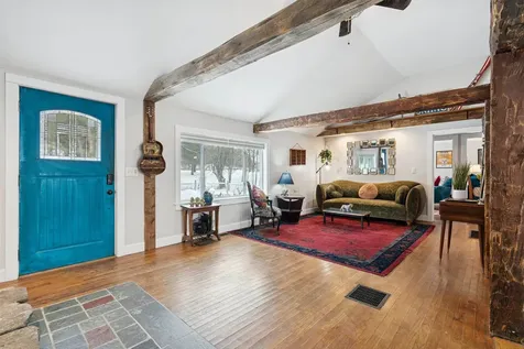 31 Lakota Road Barnard VT 05031