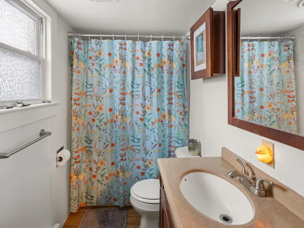 39 Grove Street Burlington VT 05401