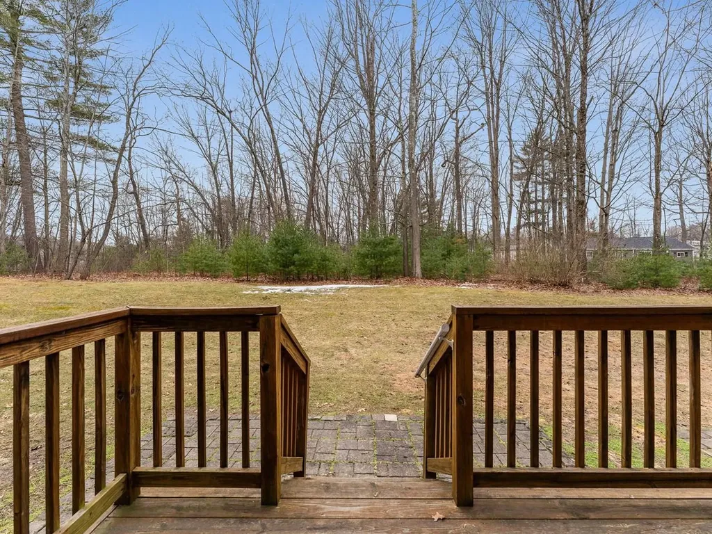 209 Fox Run Colchester VT 05446