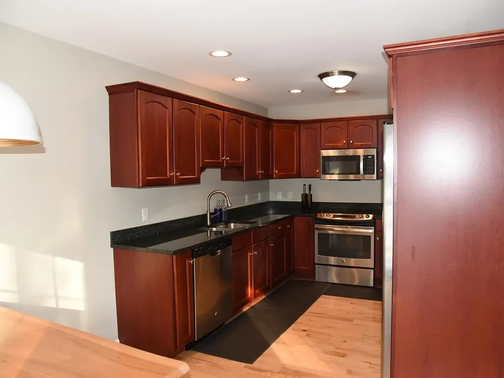 209 Fox Run Colchester VT 05446