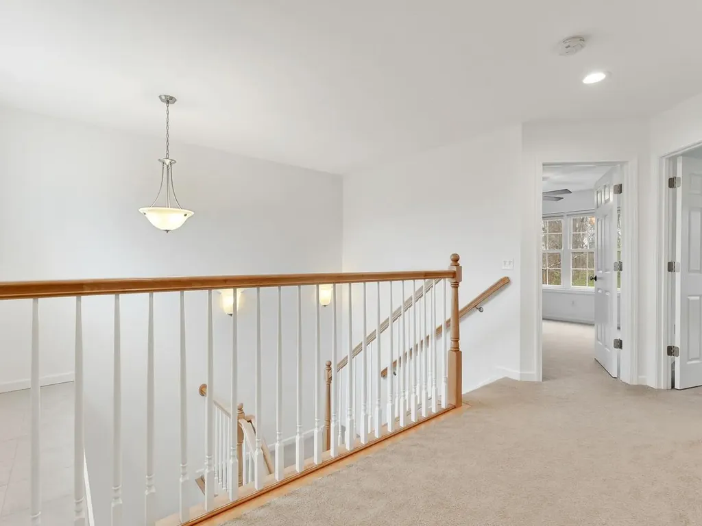 209 Fox Run Colchester VT 05446